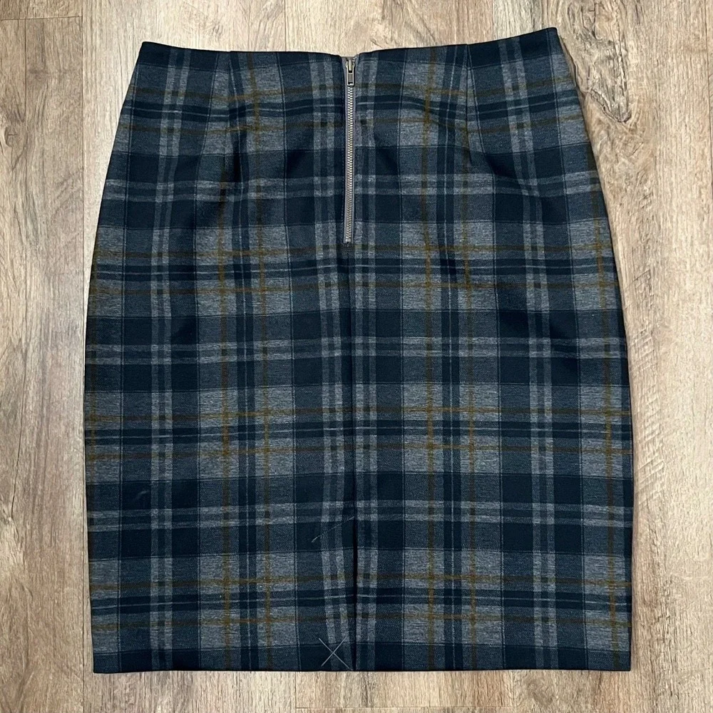 Cabi Women's Plaid Skirt Career Pencil Skirt Professional Office Wear Size 2‎